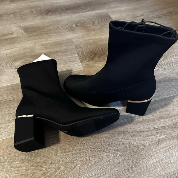 Liz Claiborne Womens Wonderful Block Heel Booties - Picture 4 of 6